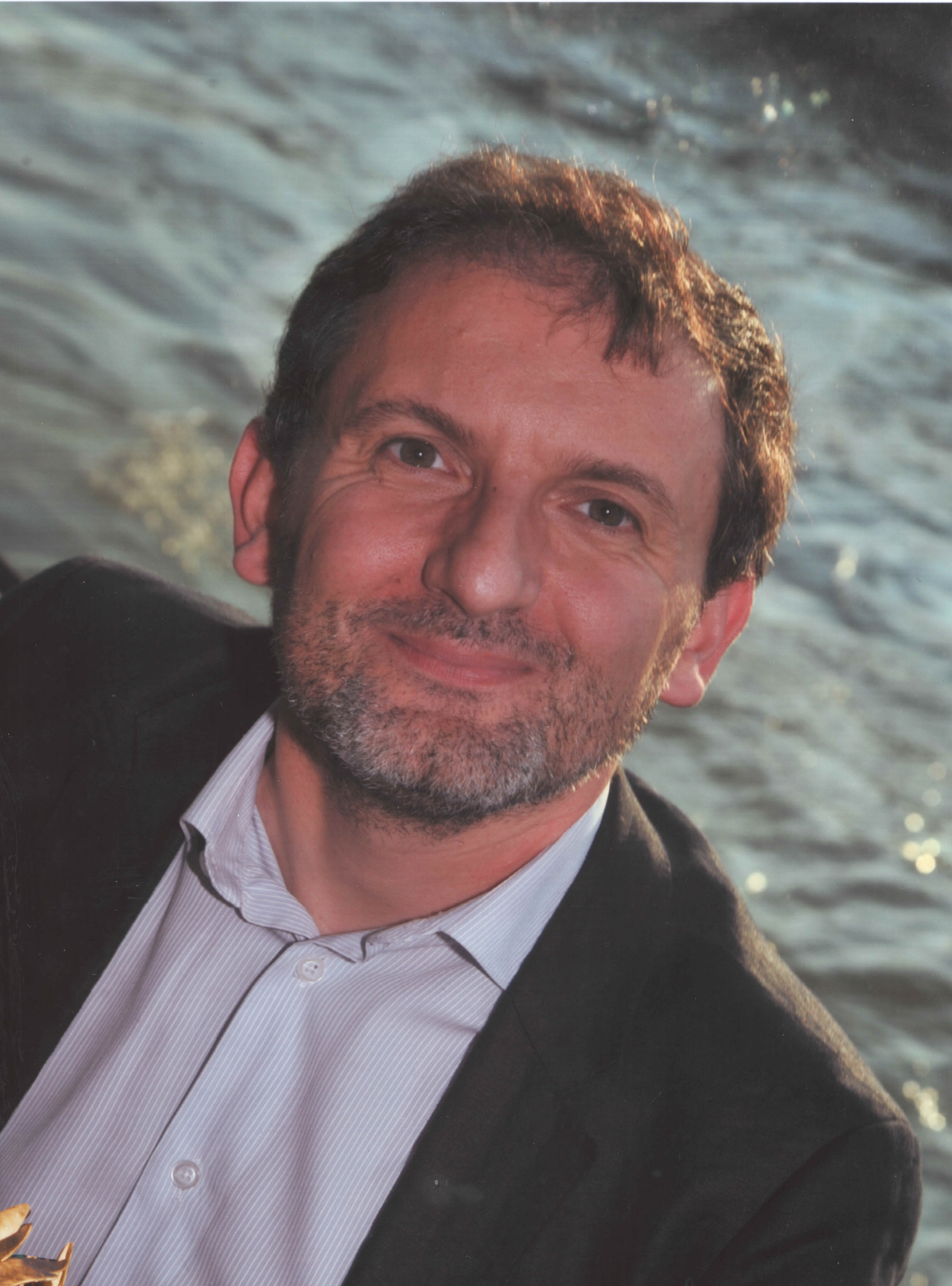 David Blanchon, professeur à l’Université de Paris-Nanterre et auteur de L’Atlas mondial de l’eau : de l'eau pour tous ? (2009, éditions « Autrement »).
